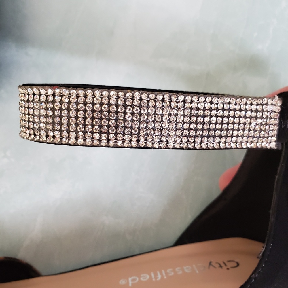 NEW Cheetah Pointed Toe Flats - Picture 6 of 7